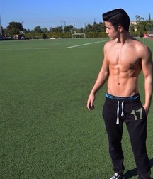 Twinks 305 59d7520a12239.jpg