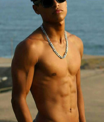 Twinks 305 59d75212ca4e9.jpg