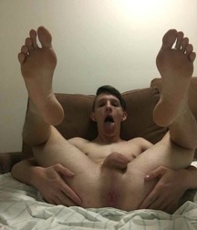 Attractive bottoms of boys 98 59d8c16148671.jpg