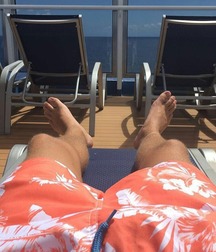 Boys's feet 76 59db3b4d9fa8f.jpg