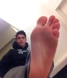 Boys's feet 77 59db4037117ca.png