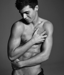 Twinks 320 59e61c06136a7.jpg