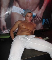 Twinks 321 59e61c798a0e3.jpg