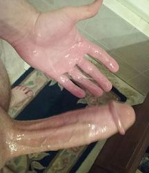Handjob and big cum 43 59e63824149f0.jpg