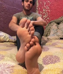 Boys's feet 79 59eca51a6745c.jpg