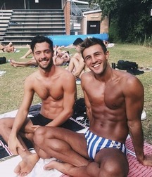 Boys's feet 80 59eca6f2c81fa.jpg