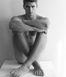 Boys's feet 80 59eca7019d57a.jpg