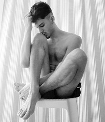 Boys's feet 80 59eca738695de.jpg
