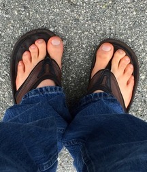 Boys's feet 82 5a01948f5ef14.jpg