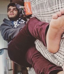 Boys's feet 83 5a0ae2a99e569.jpg