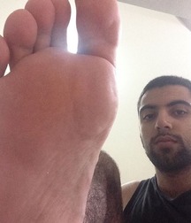 Boys's feet 83 5a0ae345a3ce4.jpg
