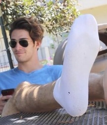 Boys's feet 83 5a0ae38adb8bf.jpg