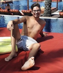 Boys's feet 83 5a0ae3a384e03.jpg