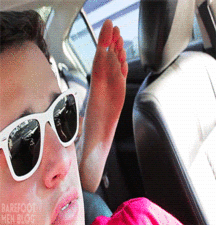Boys's feet 84 5a0b29b060eb4.gif