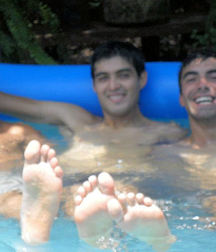 Boys's feet 86 5a0b4c66af08e.jpg