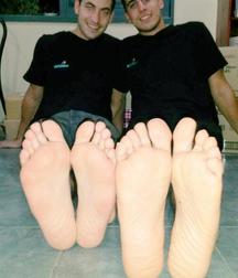 Boys's feet 86 5a0b4cb58e367.jpg