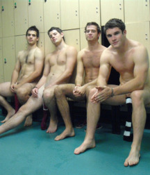 Boys's feet 86 5a0b4d6ab59c3.jpg