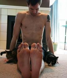 Boys's feet 86 5a0b4e04be93e.jpg