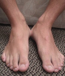 Boys's feet 87 5a0c16a2800e0.jpg