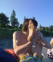 Boys's feet 88 5a1487468341c.jpg