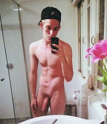 Twinks 353 5a1546d4b4680.jpg