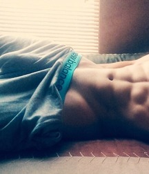 Twinks 353 5a1546f94aa49.jpg