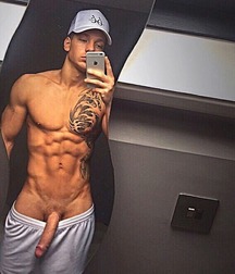 Twinks 358 5a1554582558b.jpg