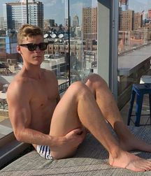 Boys's feet 89 5a19806141f67.jpg