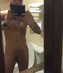Twinks 369 5a21b0c34bf7f.jpg