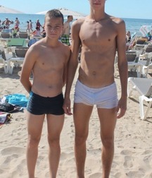 Twinks 402 5a21b6609d001.jpg