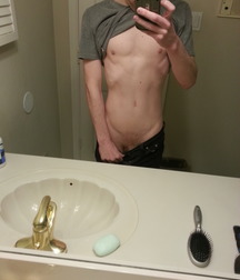 Twinks 405 5a2529e88837f.jpg