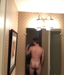 Attractive bottoms of boys 116 5a269930a955c.jpg