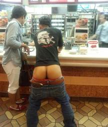 Attractive bottoms of boys 117 5a269dc40a153.jpg