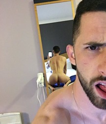 Attractive bottoms of boys 119 5a26a8d04f95f.jpg