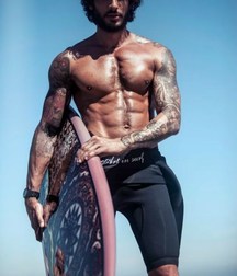 Beautiful and sexy boys 180 5a2d5ed8c55f9.jpg