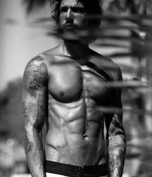 Beautiful and sexy boys 180 5a2d5ee034e98.jpg