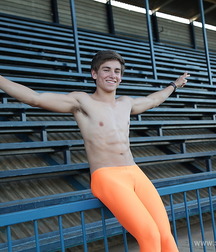 Twinks 413 5a2dbcb28550a.jpg