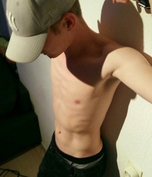 Twinks 414 5a2dc30556fa0.jpg