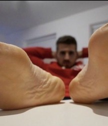 Boys's feet 93 5a38e567c64d1.jpg