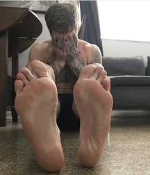 Boys's feet 94 5a38e7d128326.jpg