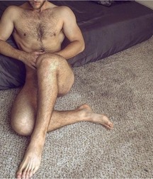 Boys's feet 94 5a38e8016bbcb.jpg