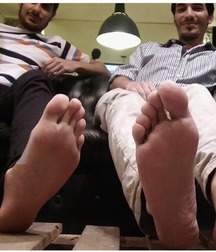 Boys's feet 94 5a38e80880e6c.jpg