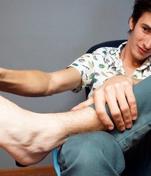Boys's feet 95 5a38e96c2753e.jpg