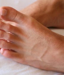 Boys's feet 95 5a38ea467e53a.jpg