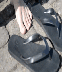 Boys's feet 95 5a38ebaa5216a.gif