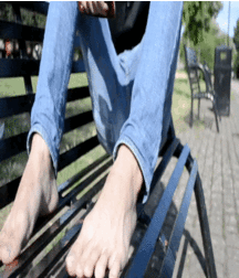 Boys's feet 95 5a38ec0c07a5f.gif