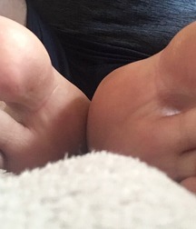 Boys's feet 95 5a38ee83279c9.jpg