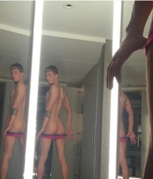 Attractive bottoms of boys 125 5a3a7cf1d1559.jpg