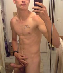 Twinks 421 5a3e297e2be67.jpg