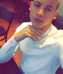 Twinks 422 5a3e501a50285.jpg